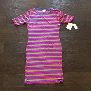 LuLaRoe dress never worn!